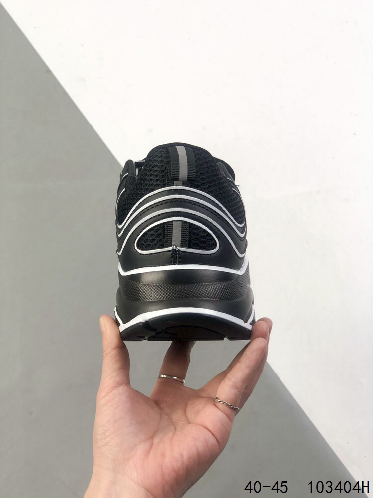 DIOR HOMME Retro "Dad" Sneakers - Classic Luxury with Bold, Modern Lines 10 i1746198652 9534 8