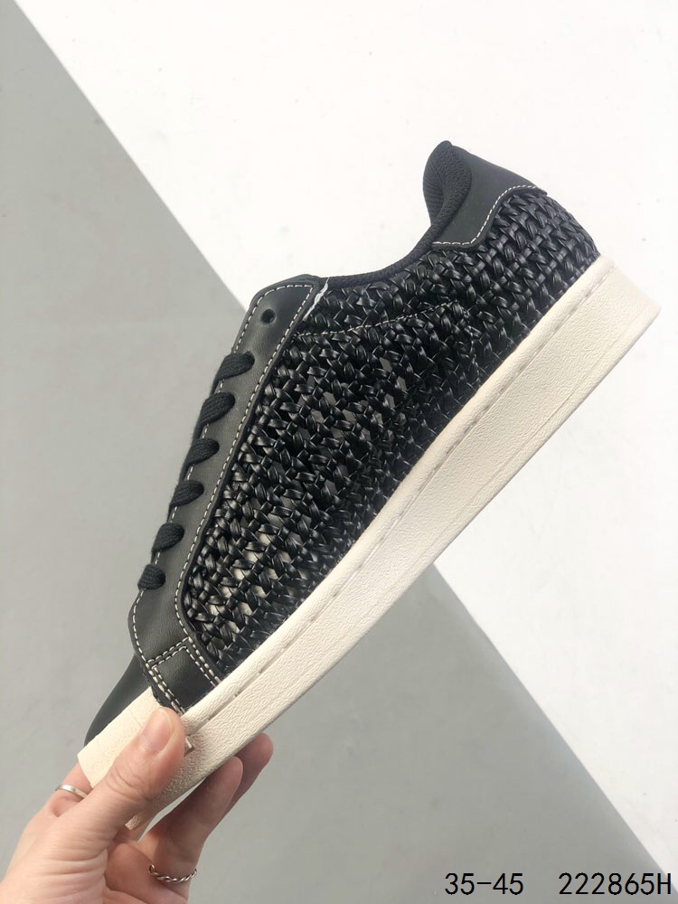 Louis Vuitton Superstar Classic Casual Sneakers, Low-Top, Comfortable 4 i1746199607 9623 2