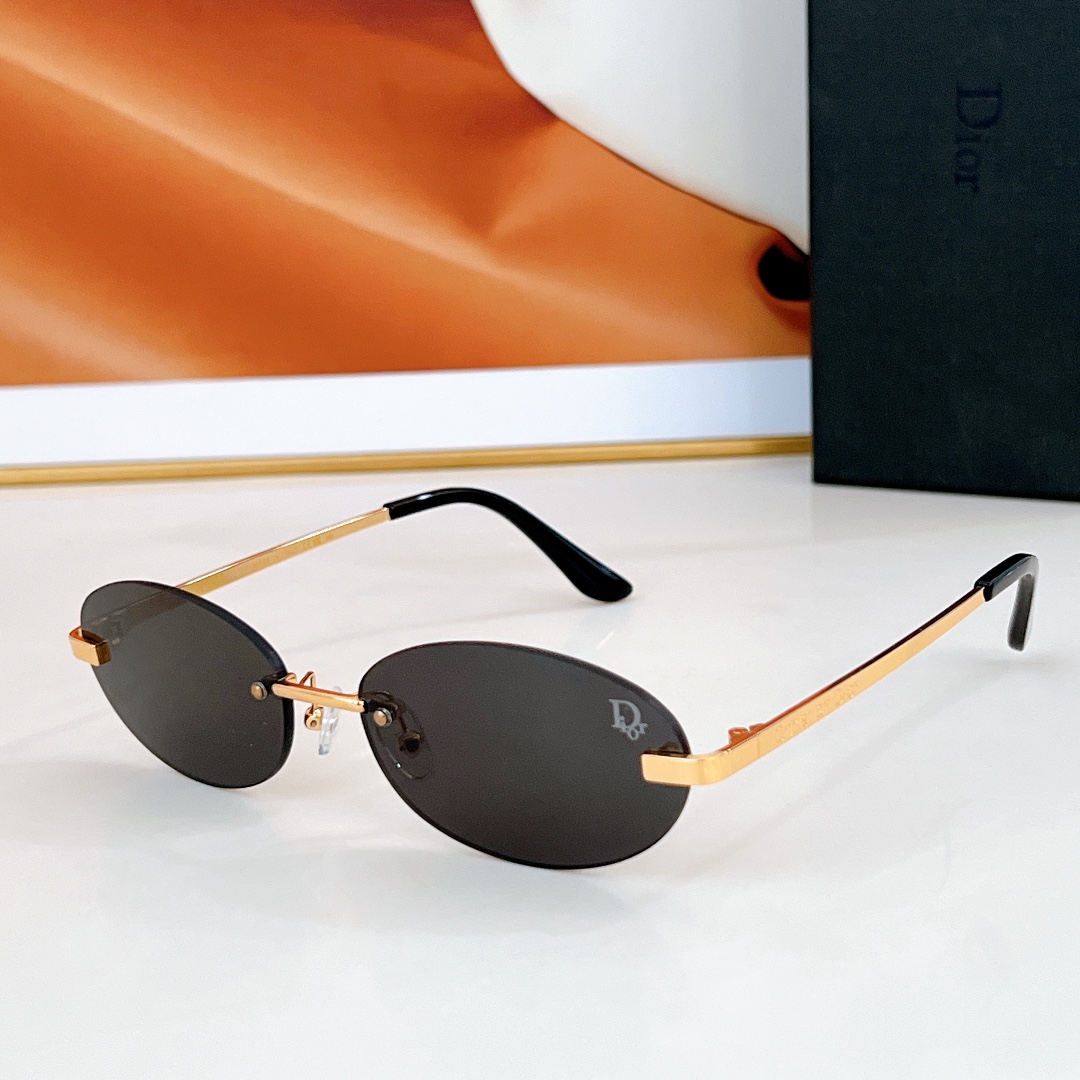  Dior
MOD：DIORCAT29GNM
Size：58口17 143
🔝🔝