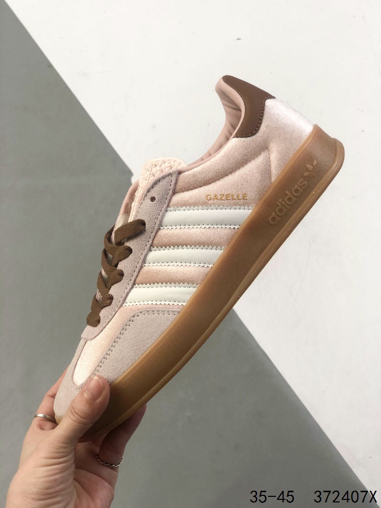 Adidas Gazelle Indoor Low-Top Sneakers - Casual, Comfortable and Stylish 7 i1746202578 6437 5