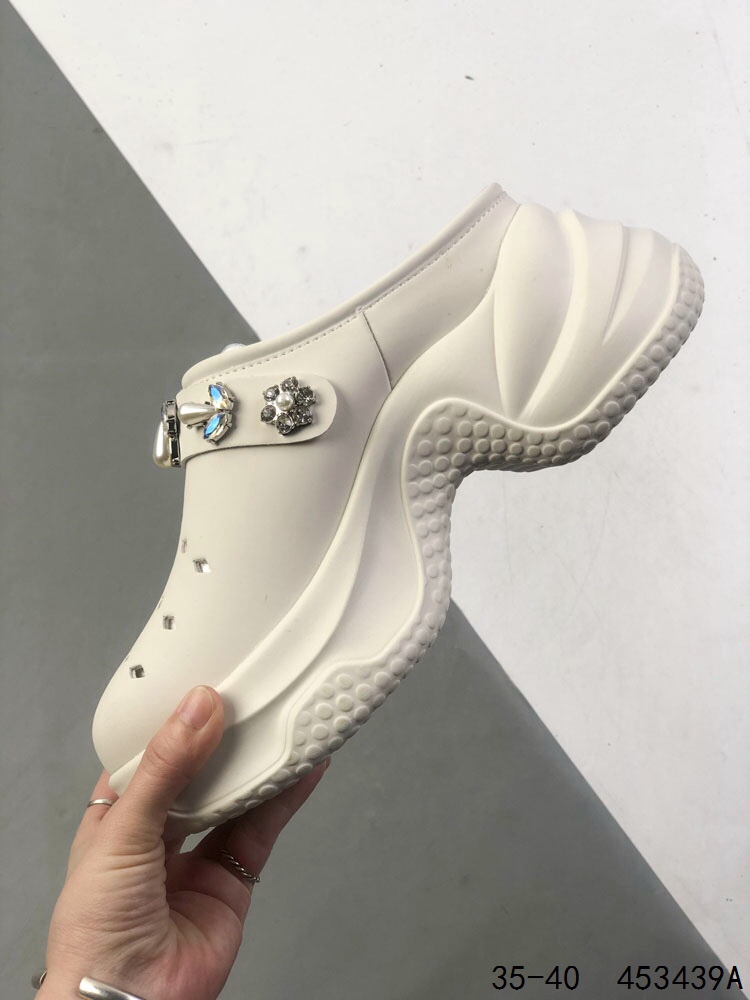 Gucci CC Women's Mules Sandals Platform Slides Shoes, Comfortable & Stylish 4 i1746203013 5281 2