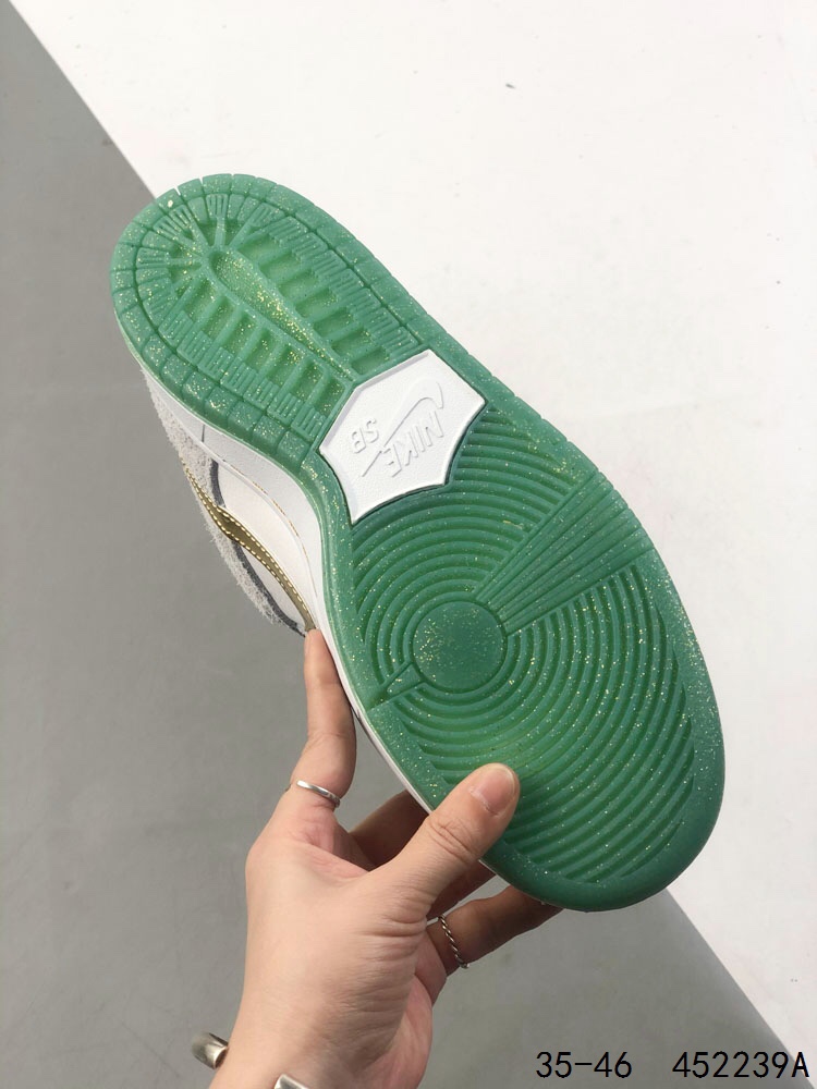Nike SB Dunk Low Retro Skateboarding Shoes - Soft Comfort & Protection 6 i1746203076 3025 4