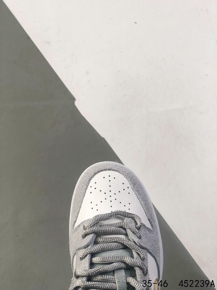 Nike SB Dunk Low Retro Skateboarding Shoes - Soft Comfort & Protection 9 i1746203076 7168 7