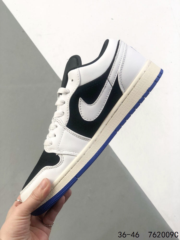 Air Jordan 1 Low Retro Basketball Shoes - Black & White, Classic Style 4 i1746203741 1917 2