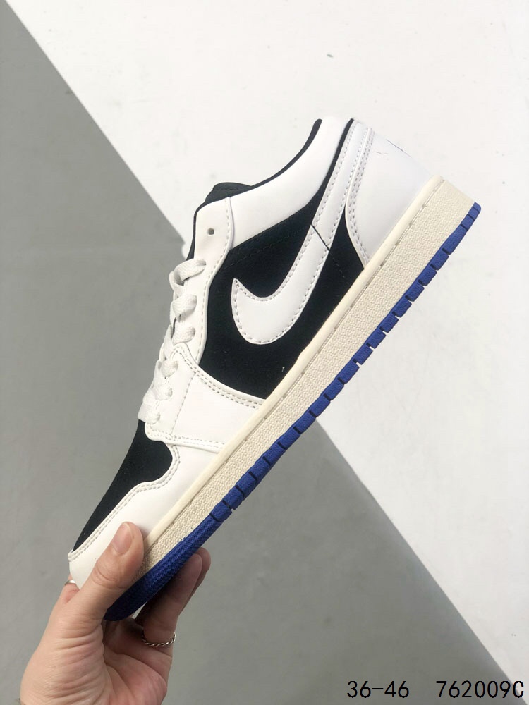 Air Jordan 1 Low Retro Basketball Shoes - Black & White, Classic Style 7 i1746203741 2620 5