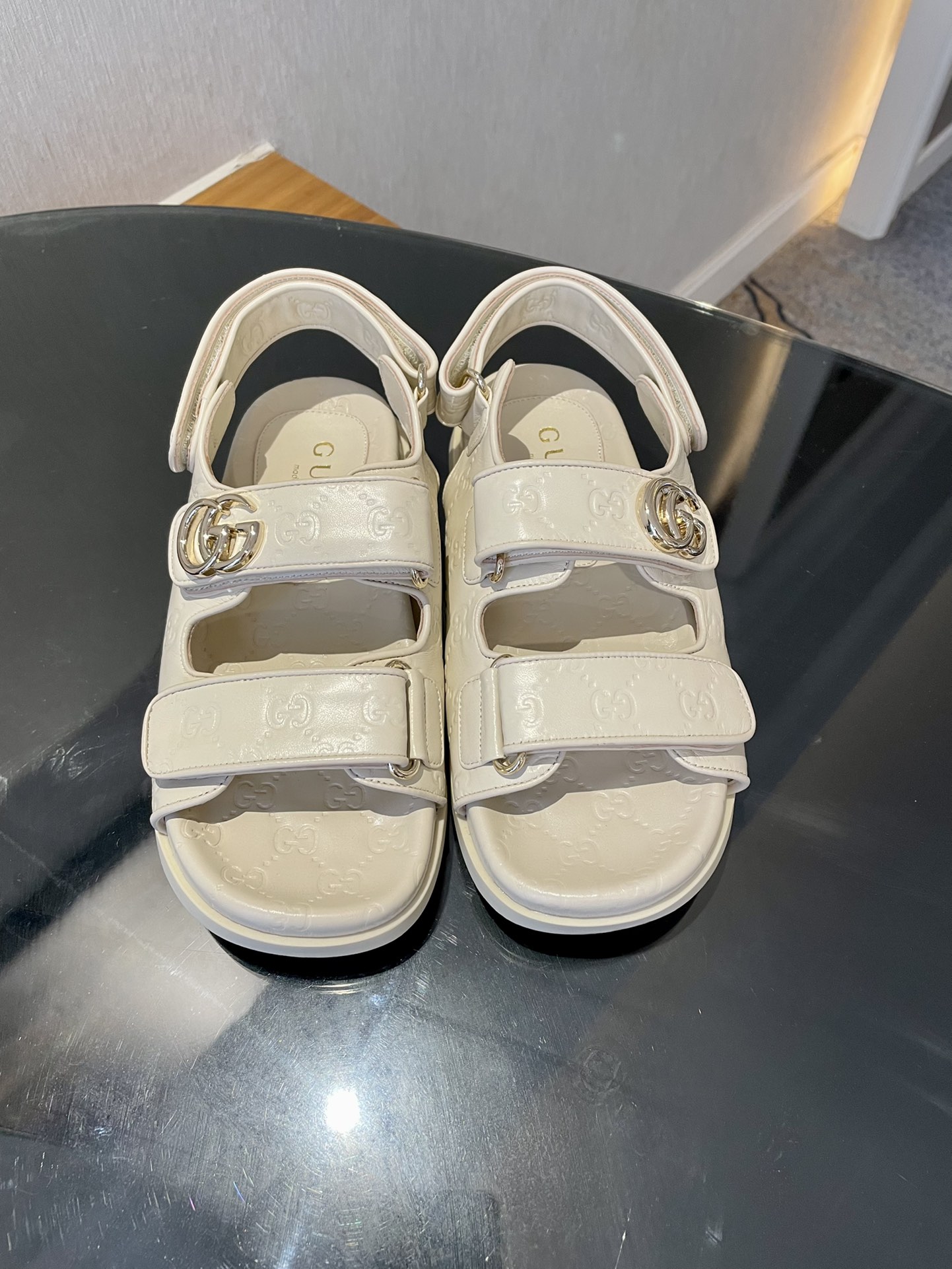 GUCCI 2024 ранняя вясна GG класічны старадаўні ўзор пляжныя сандалі двойчы G металічная зашпілька 2.0CM тоўстая падэшва імпартная гумавая падэшва