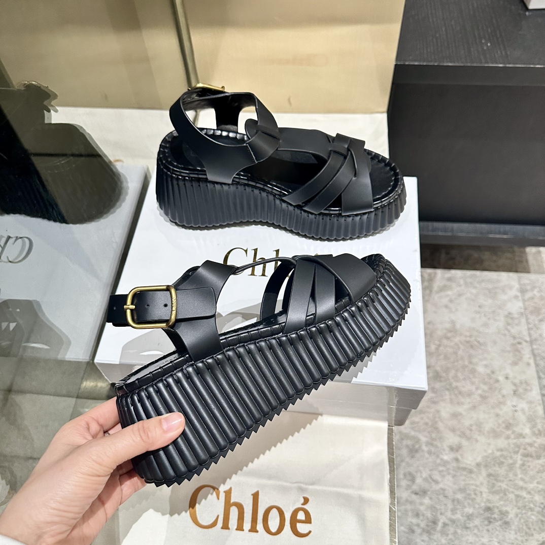 Chloé Woven Leather Platform Sandals, Black, Sizes 35-40, Comfortable and Stylish 2 i1746251991 7649 2