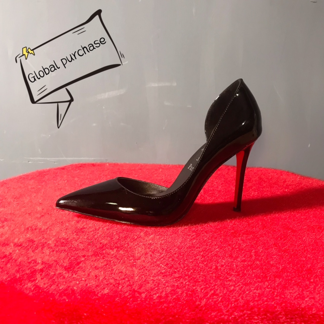 NO:100753,High-end customization 2025 spring and summer classic series!  H10Cm, size 35-42. 35. Customized without return or exchange. 8870-001 Black Skin. Black Sheepskin. Large bottom trademark buckle, official website synchronization Standard European code No:8870-001 Color:black/black Material:patent leather Lining:goat leather Heel height:10Cm Sole:leather sole Size:EUR 35-42 (US 4-11):,,christian louboutin,sheepskin19860909高端订制 2025春夏精典款系列！ H10Cm,尺码35-42码.35码.订制不退不换.8870-001黑柒皮.黑色羊皮里.大底商标扣,官网同步 标准欧码 No:8870-001 Color:black/black Material:patent leather Lining:goat leather Heel heigh:10Cm Sole:leather sole Size:EUR 35－42（US 4一11) :,,christian louboutin,sheepskin,Women's Shoes