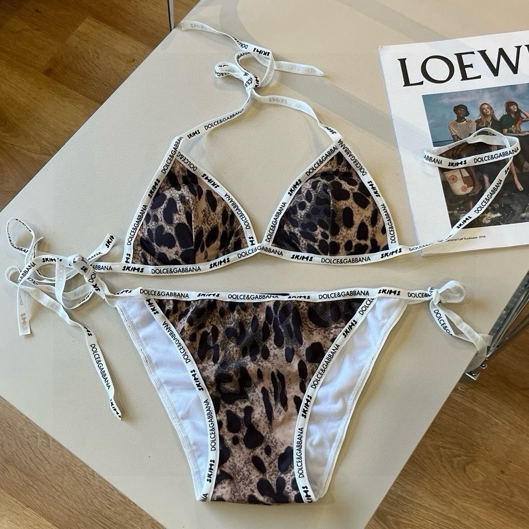 NO:305148,D&G Dolce & Gabbana new webbing bikini split swimsuit set ＳＭＬXL swimsuit swim trunk bikini, swimsuit, swimming trunk, bikinis, Dolce & Gabbana, Dolce & Gabbana, swimsuits, bikinis19860909D&G杜嘉班纳新款织带比基尼分体泳衣套装 ＳＭＬXL泳衣泳裤比基尼,泳衣，泳裤，比基尼,Dolce&Gabbana,Dolce&Gabbana,swimsuits,bikinis,accessory