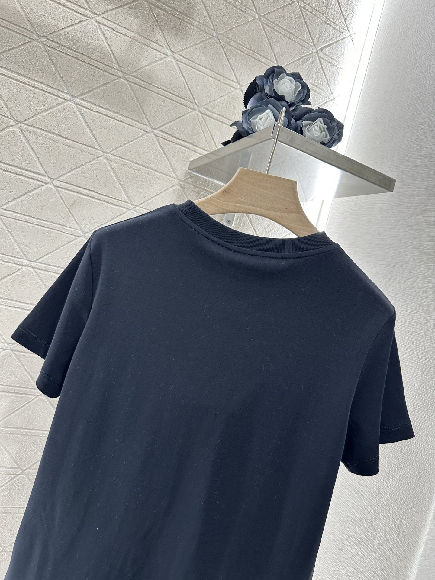 2025 New Product: We11don Custom Cotton Tee with Unique Design - 图片 4