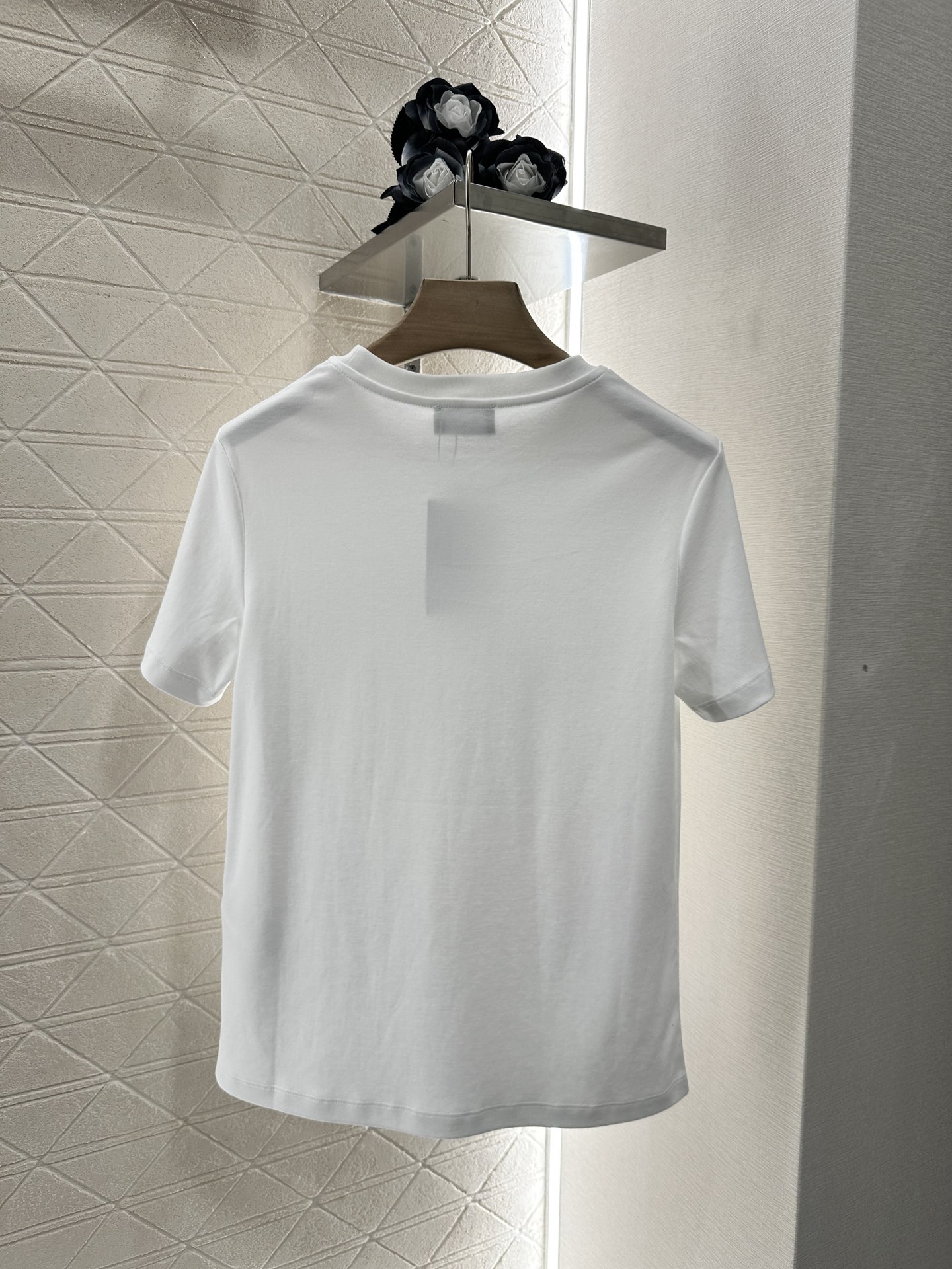 We11don 2025 New Product: Custom Cotton Tee with High Fashion Details - 图片 2