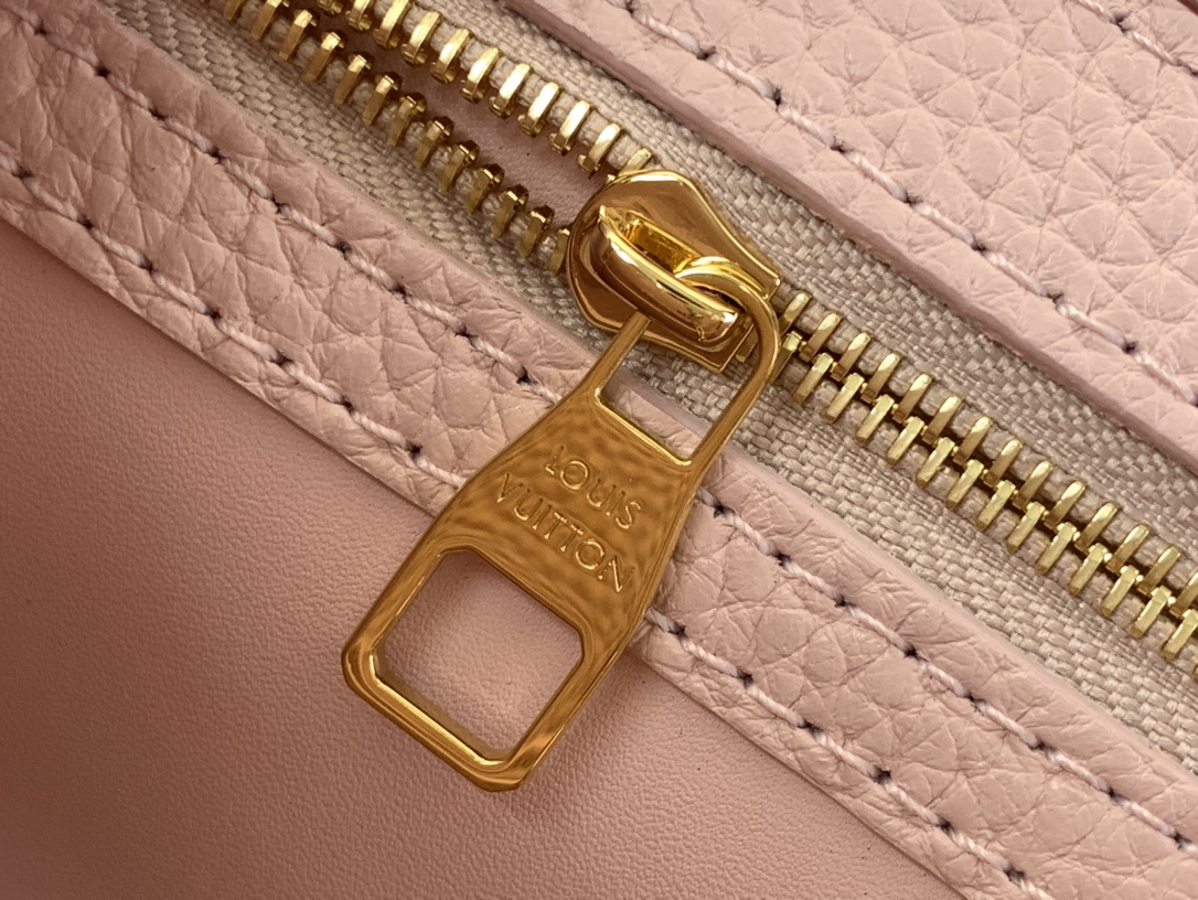 Louis Vuitton Capucines 手袋lv,包,女 7