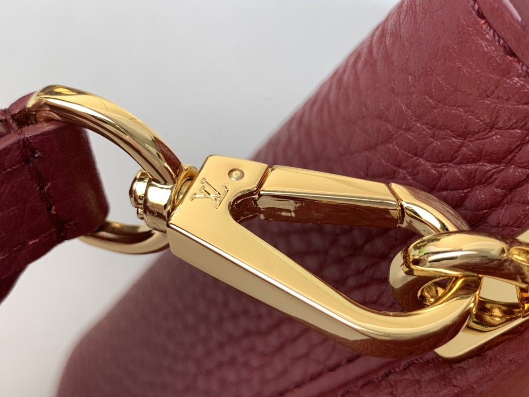 Chanel Capucines 手袋lv,包,女 4