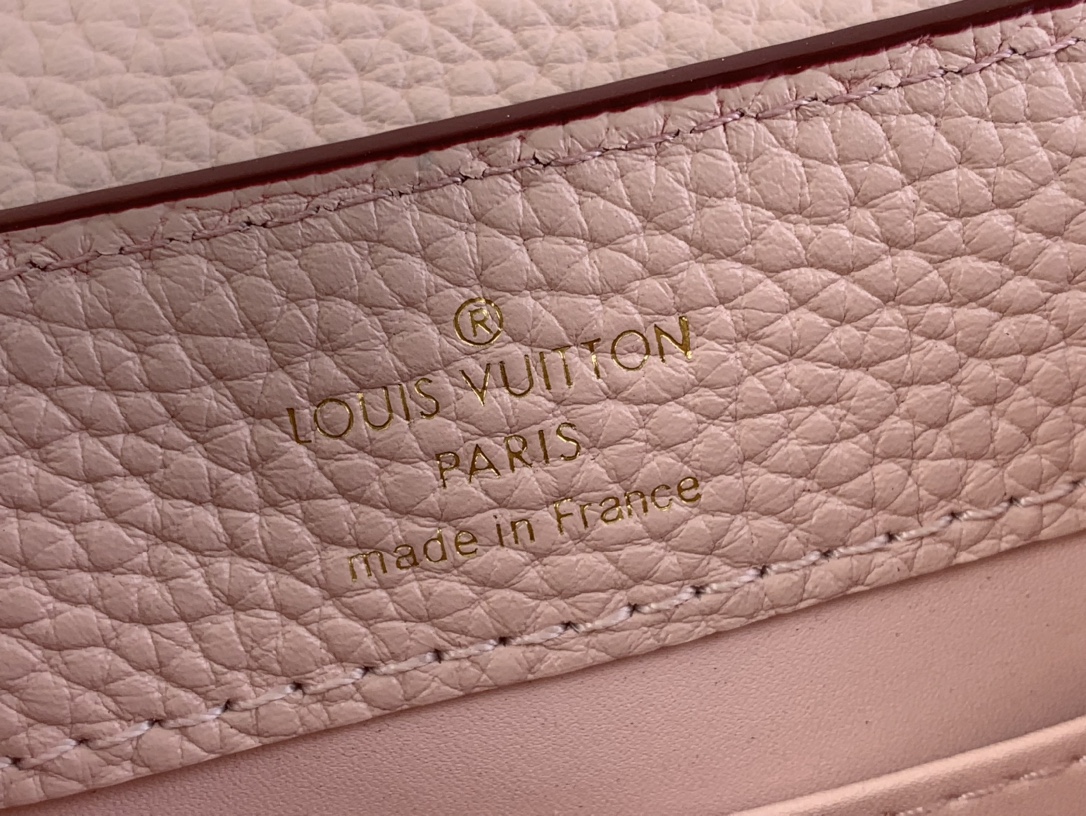 Chanel Capucines 手袋lv,包,女 7