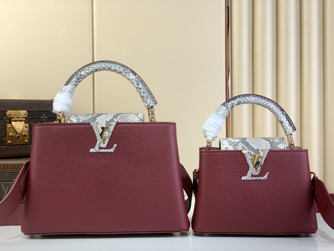 【Capucines 手袋 】m22876 酒红色（蛇盖）