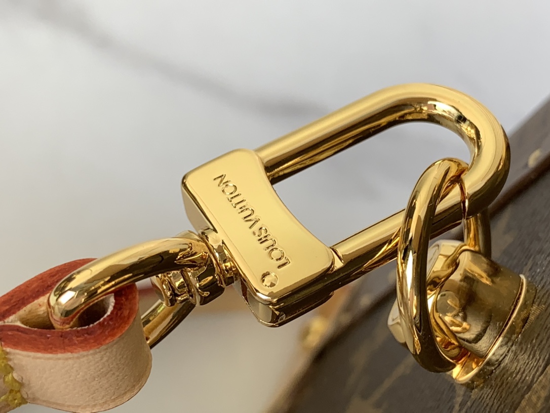 The Camera Box  相机盒/硬箱钱包,lv,包 7