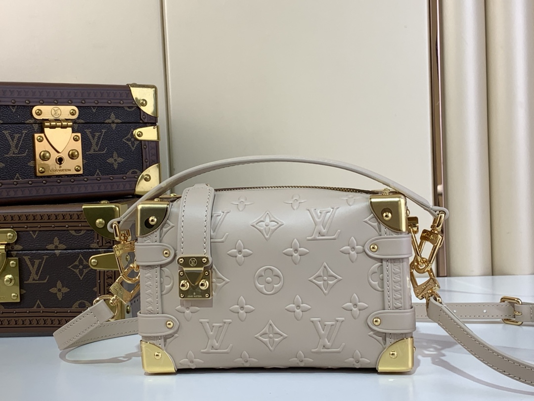 批 顶级原单复刻独家实拍📷【Side Trunk PM】 m14571 杏色 

这...