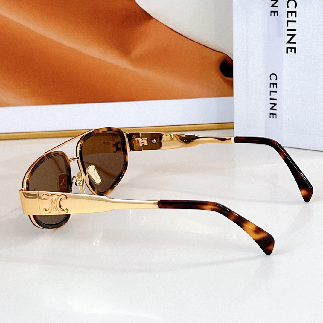  CELINE
MOD：CL1479LU
Size：56口19 145
🔝🔝