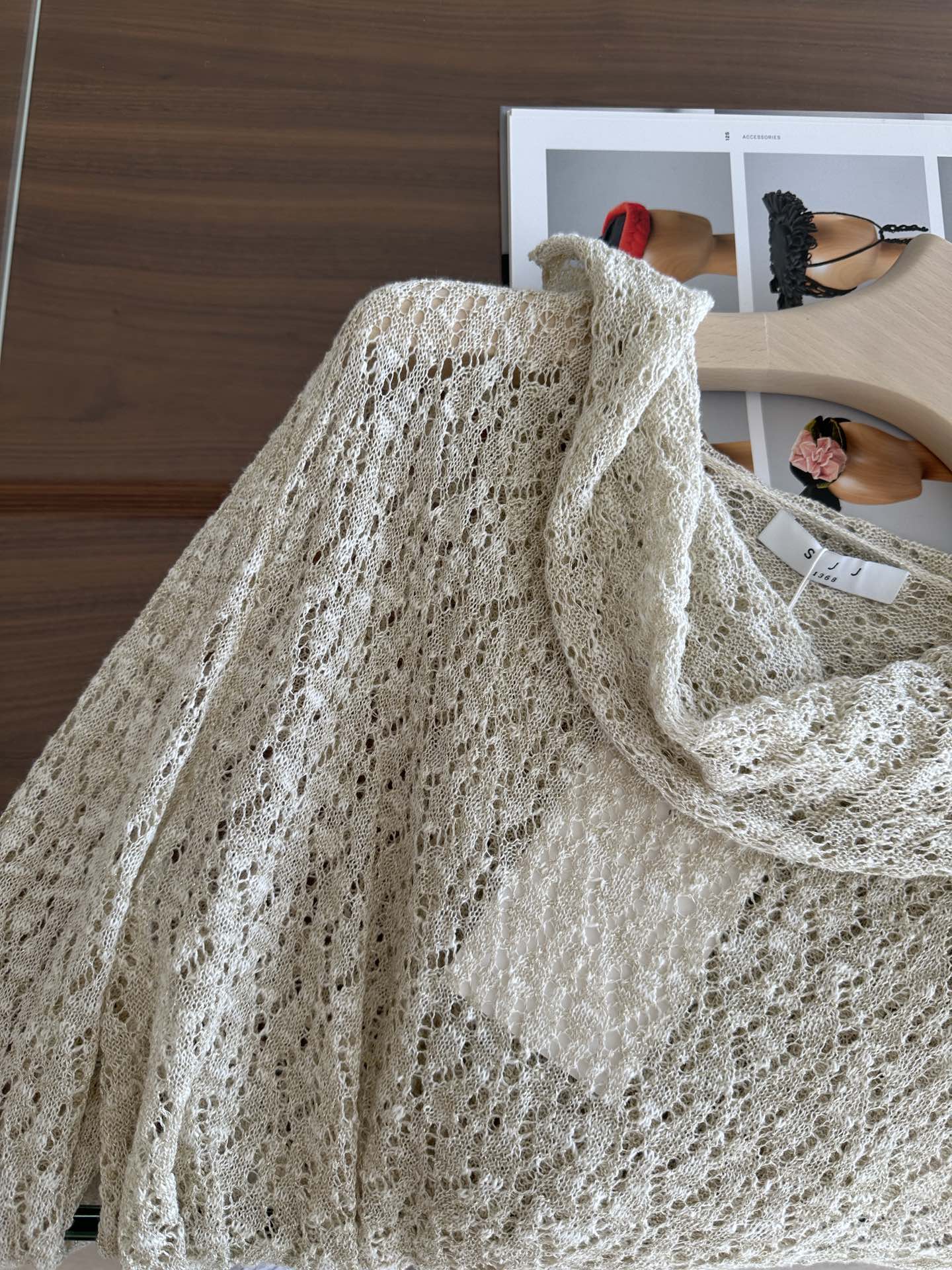 Light and Airy: P644 Summer Coat in New Collection - 图片 3
