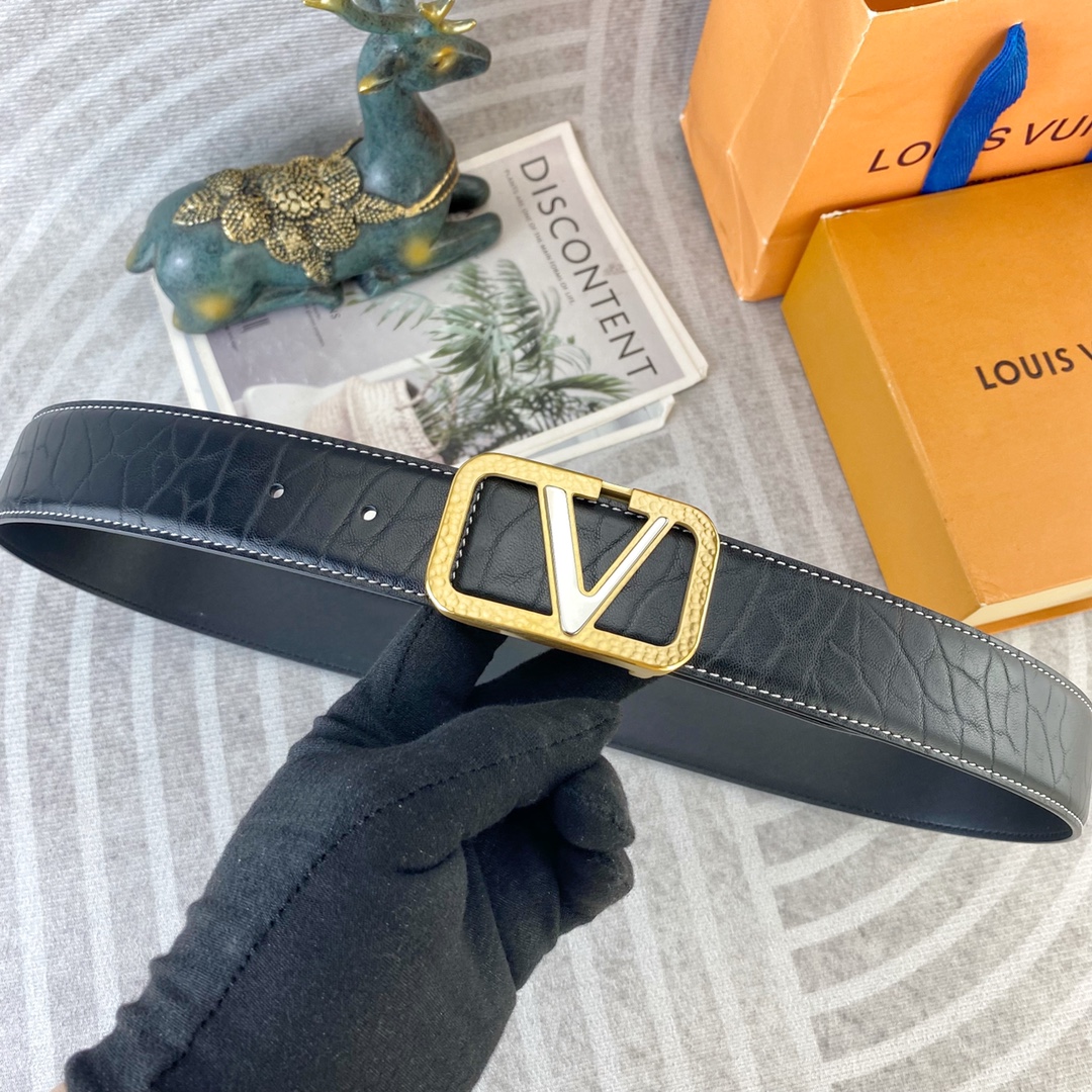 LV💕 特种皮腰带系列 ，原厂五金精品不锈钢扣，手感柔软舒适 宽3.8CM。