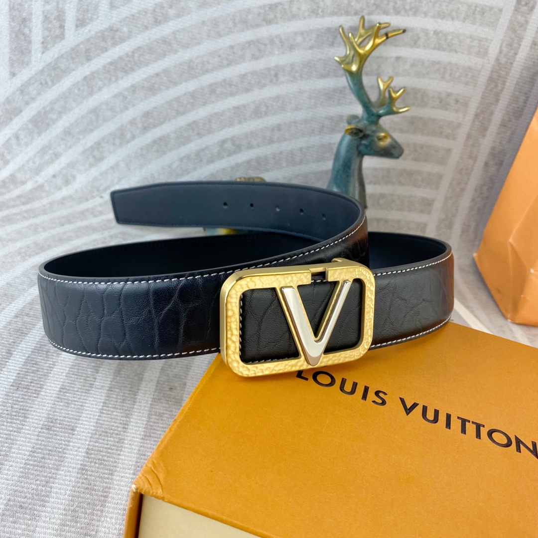 LV💕 特种皮腰带系列 ，原厂五金精品不锈钢扣，手感柔软舒适 宽3.8CM。