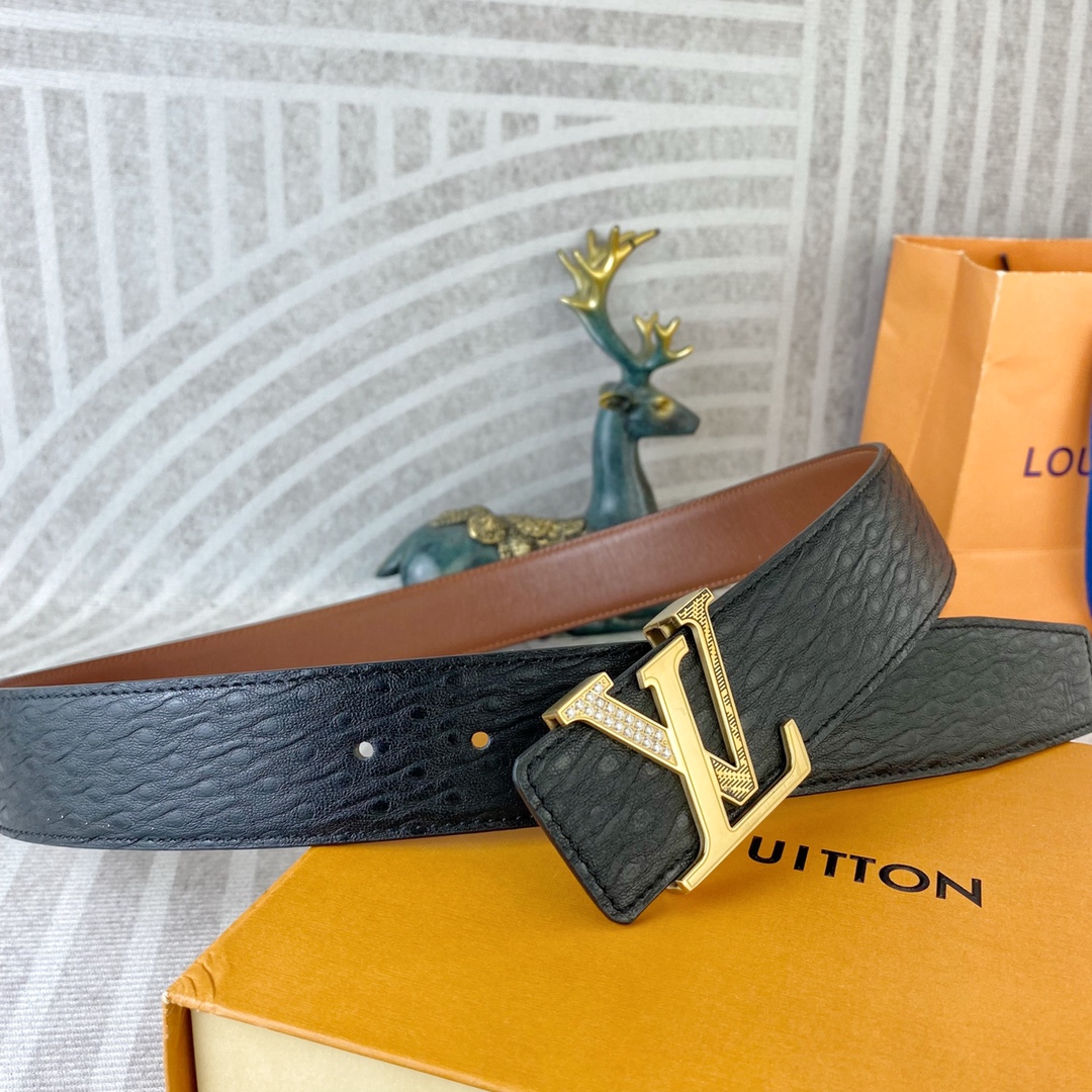 LV💕 特种皮腰带系列 ，原厂五金精品不锈钢扣，手感柔软舒适 宽3.8CM。