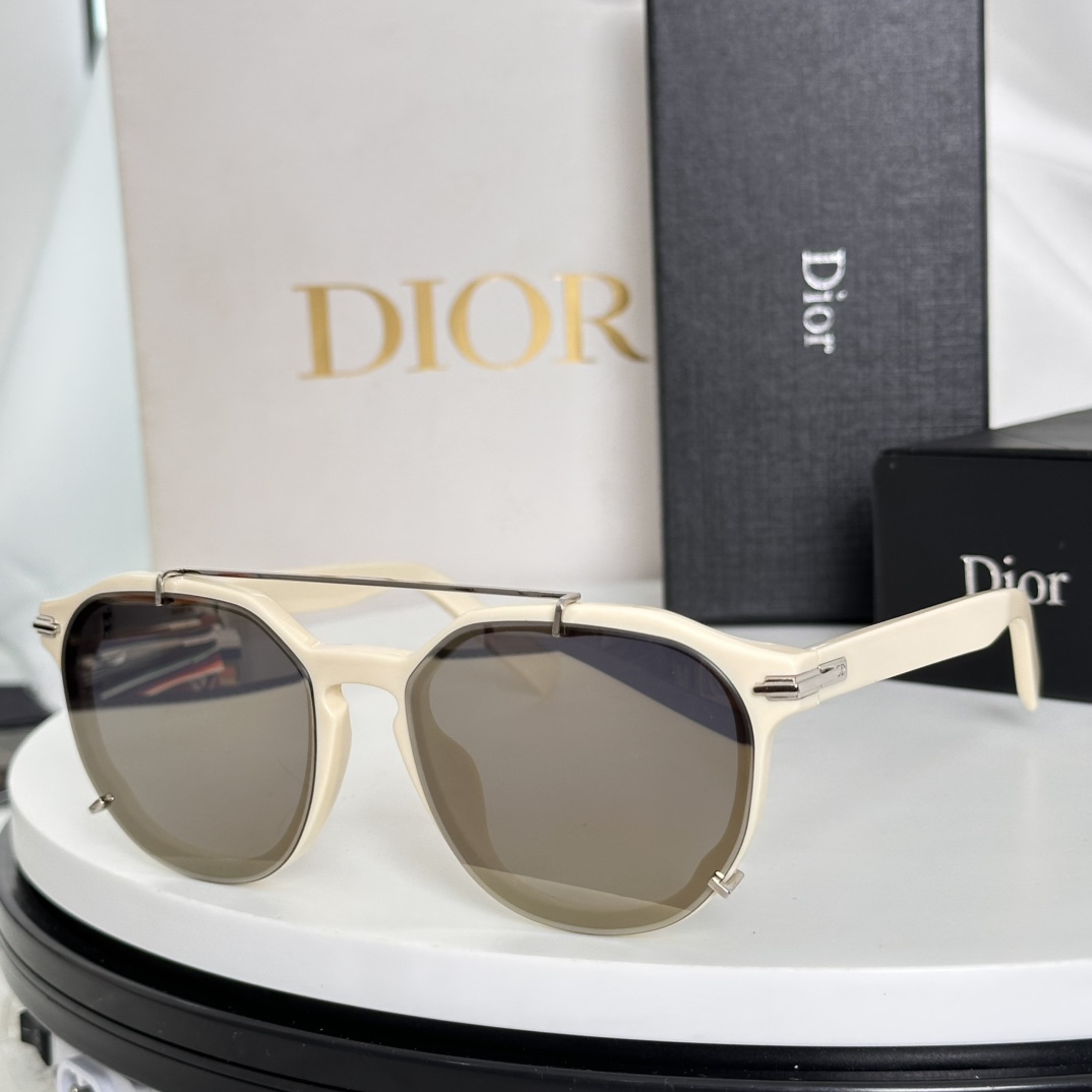  ‼️DIOR🌟🌟🌟MODELDIORBLACKSUIT RI🌟🌟🌟SIZE：56口18-150🌟🌟🌟