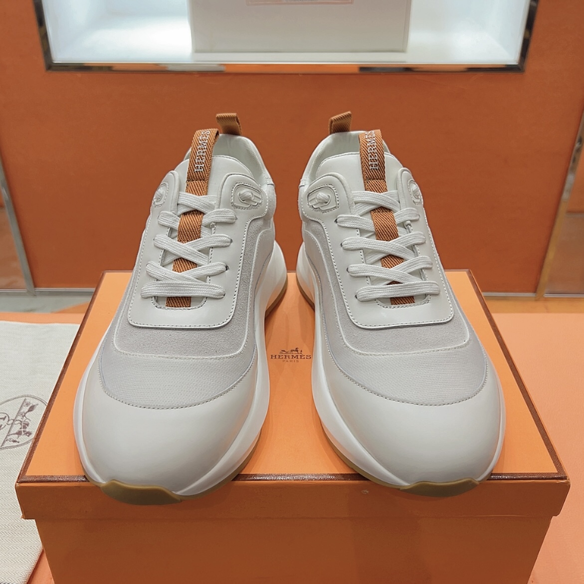 NO:265224,Pick [Men's Model] H home 25ss early spring white shoes!  The lasted boots   British retro design, classic and beautiful!  The original inverted mold last is the ultimate 1:1 shape, and imported high-end fabrics show a delicate texture!  Customized A-level high-definition private mold bottom with luxurious packaging!  - Unparalleled quality, 39-44 can be customized 38.45.46, casual shoes/sports shoes, boots, sneakers19860909批【男款】H家25ss早春小白鞋！经楦靴型 英伦复古设计,经典耐看！原版倒模楦型,极致1:1形体,进口高端面料呈现出精致质感！ 开模定制A级高密私模大底,奢华包装！ -无二品质,39-44可定38.45.46,休闲鞋/运动鞋,boots,sneakers,Women's Shoes