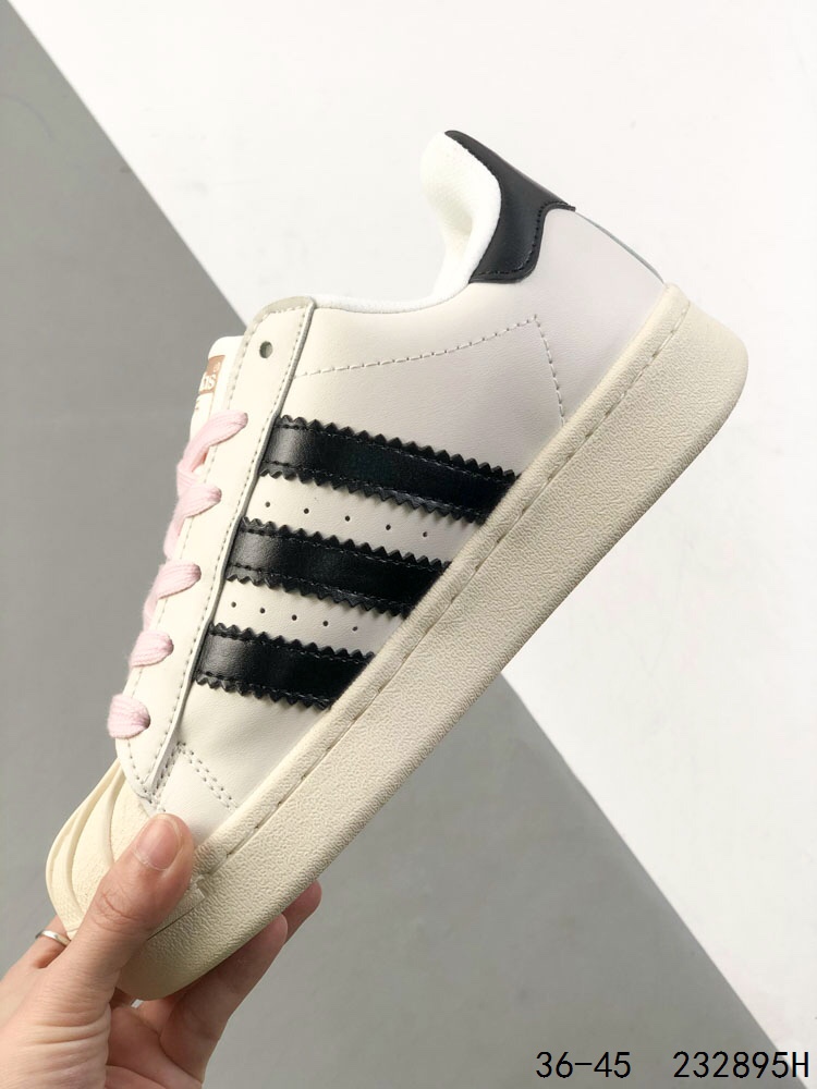 Adidas Superstar 92: Iconic Style, Elevated Comfort, and Timeless Design 4 i1746369713 7633 2