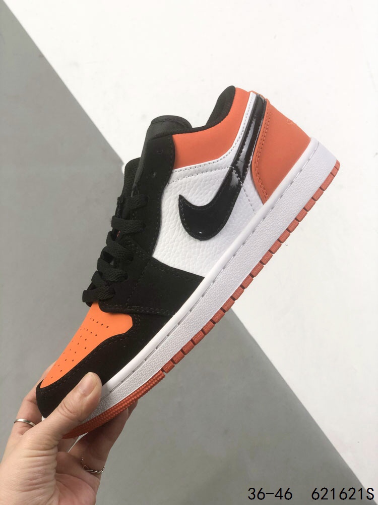 Air Jordan 1 Low WH: Retro Style, Modern Comfort - Perfect for Basketball & Streetwear 7 i1746372770 8859 5