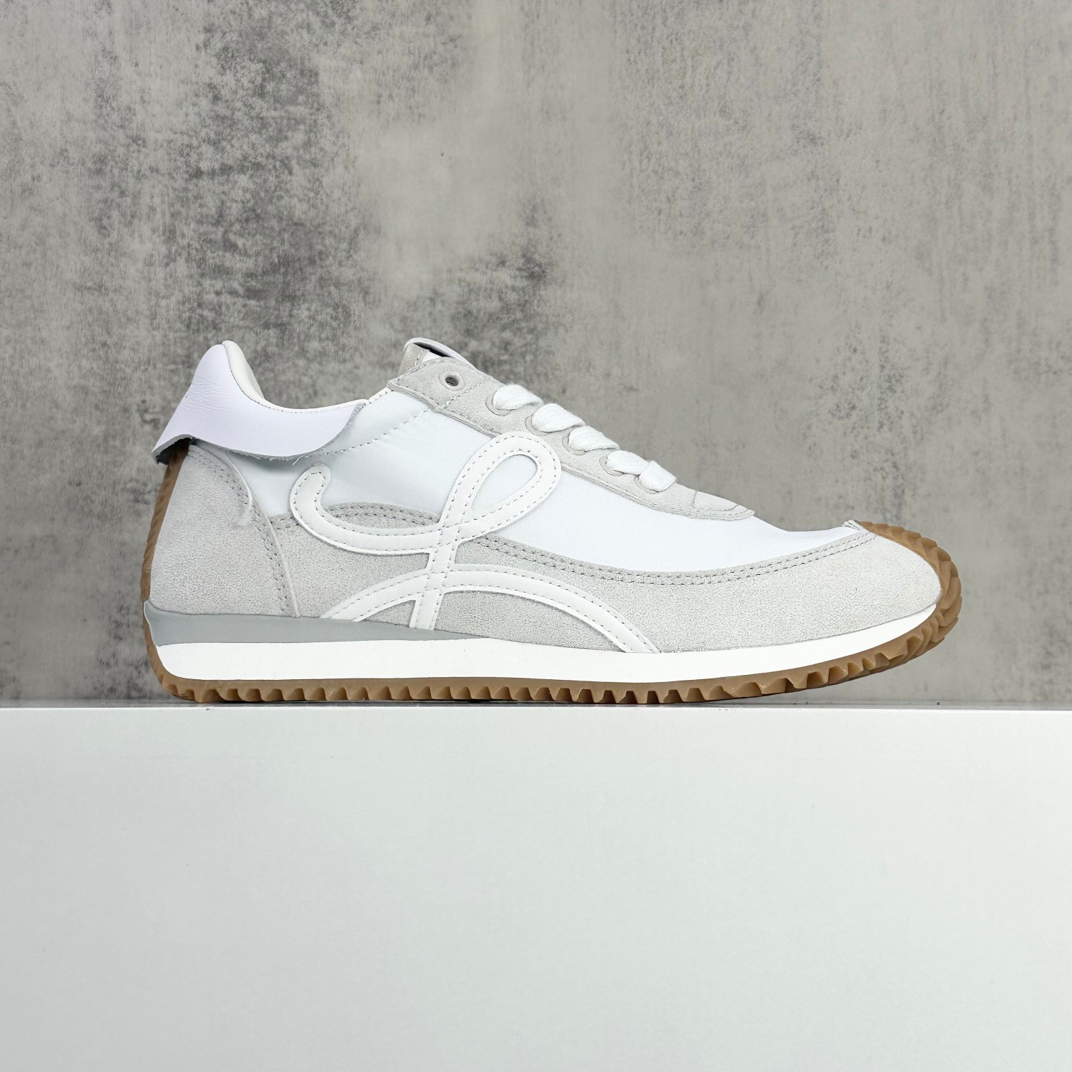 Loewe Flow Runner Sneakers White Leather and Suede Lace-up Low Top Style 2 a1746460336084 4352