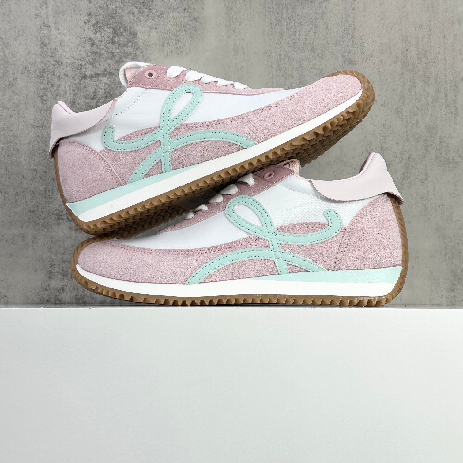 Loewe Flow Runner Sneakers in Pink and White Leather, Women's Size 36-40 4 a1746460423746 6824