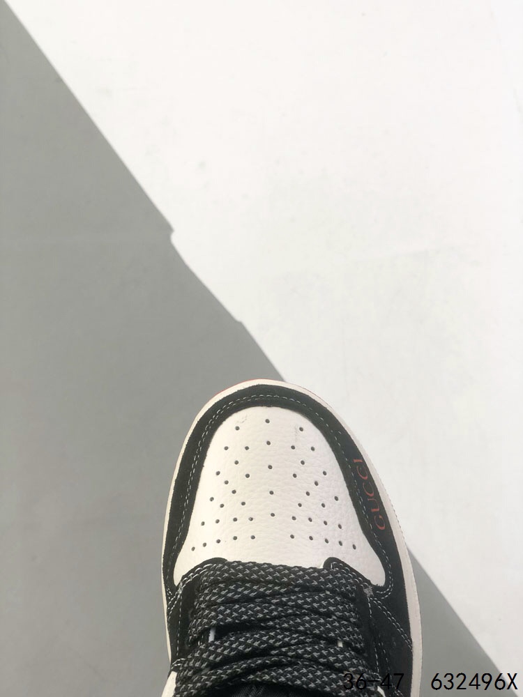 Air Jordan 1 Low Gucci Collab: Retro Style, Modern Comfort Sneakers 9 i1746375907 5768 7