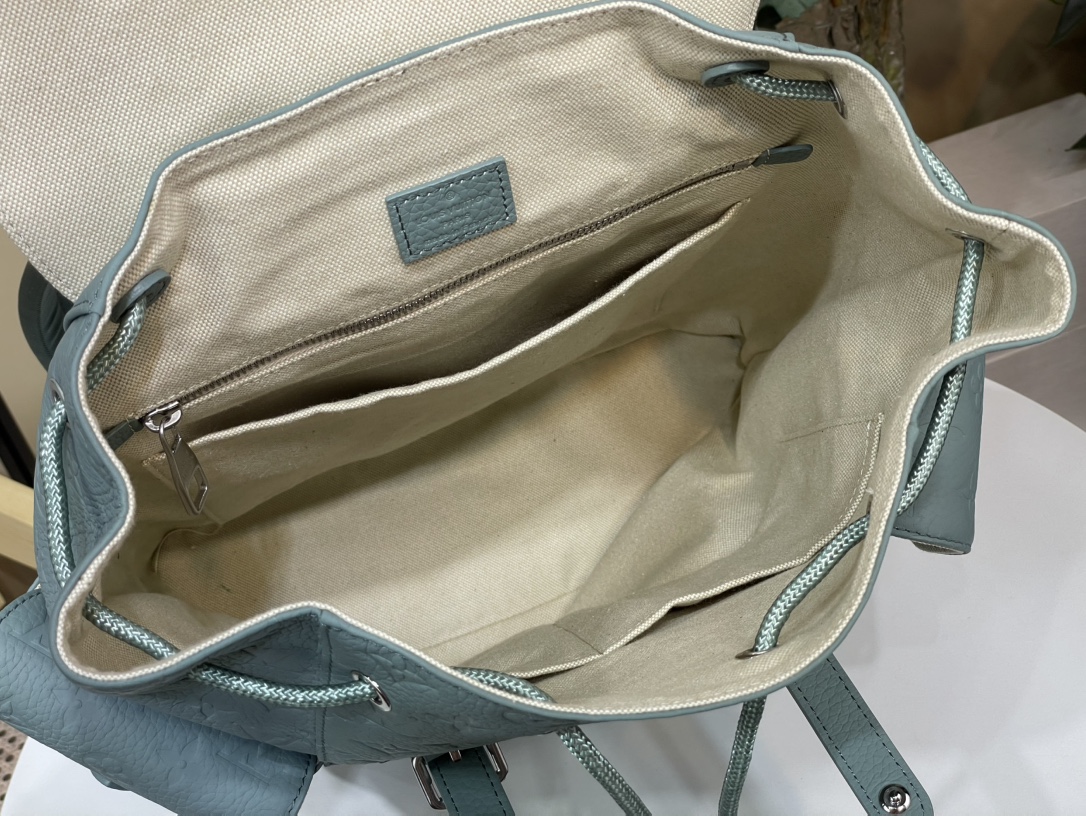 Louis Vuitton Christopher 双肩包lv,双肩,包 8