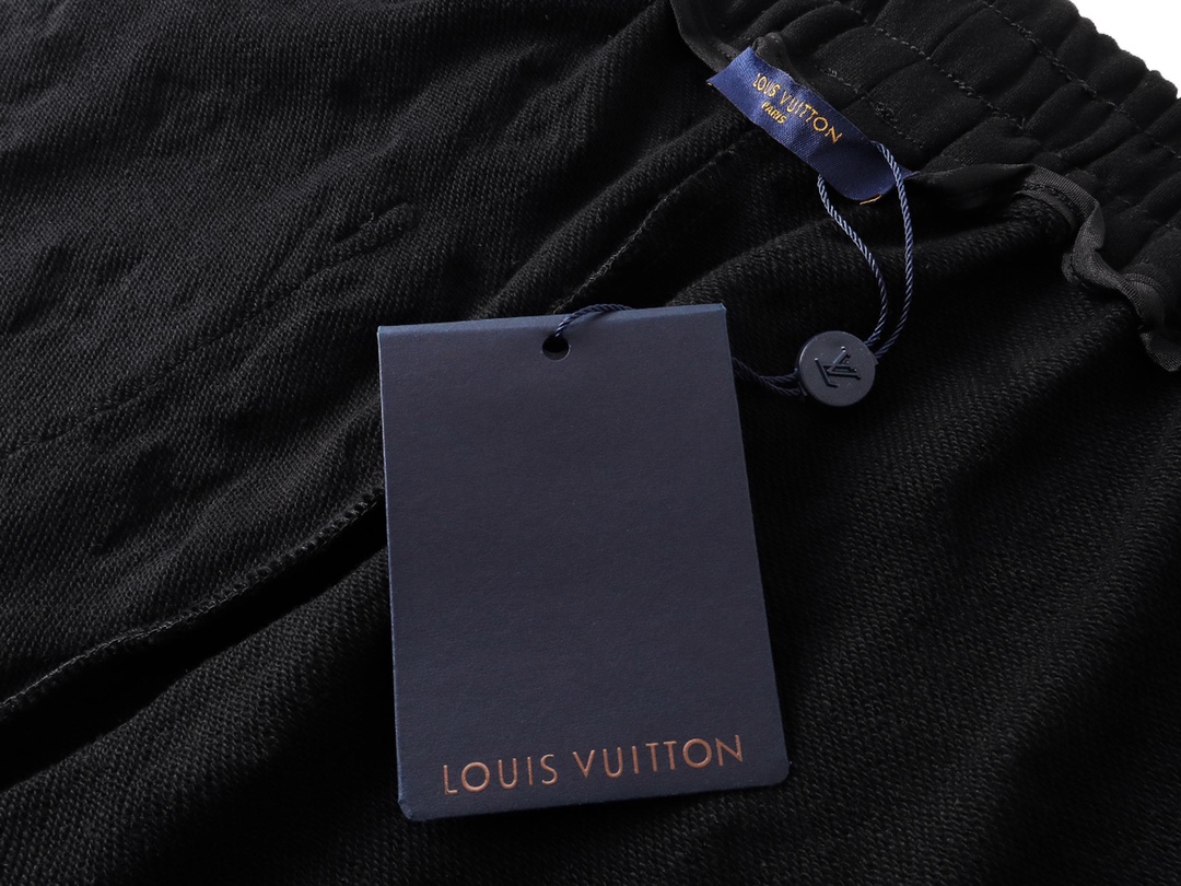 路易威登/Louis Vuitton 夏季新款老花发泡印花休闲短裤
