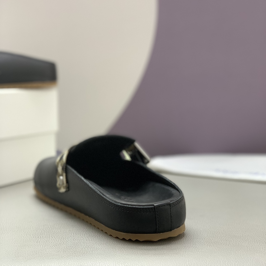 Zapatillas casual medias para hombre - Parte superior de piel de vacuno suave con estampado de cuadr