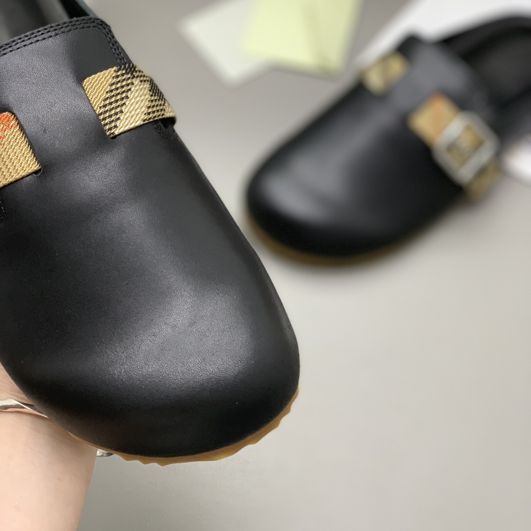 Zapatillas casual medias para hombre - Parte superior de piel de vacuno suave con estampado de cuadr