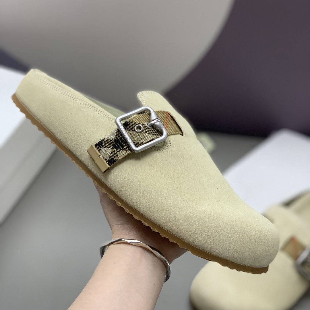 Zapatillas casual media caña para hombre - Esta zapatilla presenta una parte superior de ante suave 