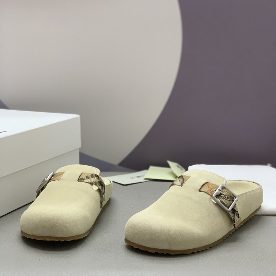 Zapatillas casual media caña para hombre - Esta zapatilla presenta una parte superior de ante suave 