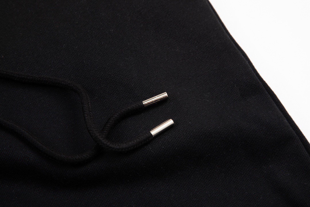 巴黎世家/Balenciaga 春夏新品 立体字母刺绣休闲短裤 五分裤