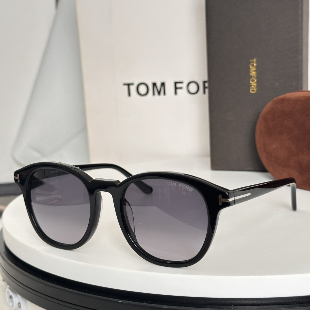  ‼️TOM FOR*
MODEL：JAMESON（FT0752）
SIZE：52口21-145🐔
