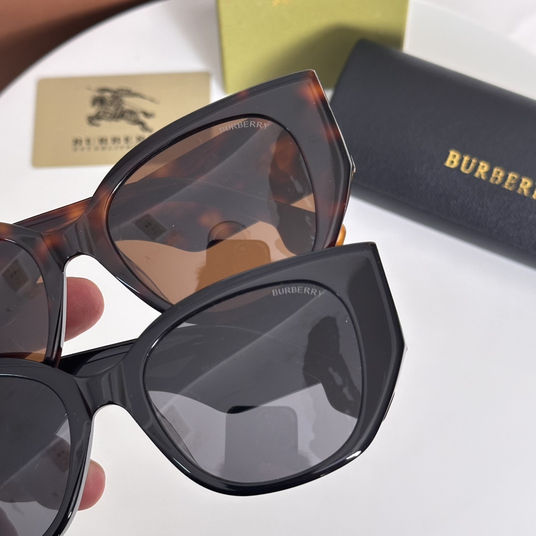  ‼️ 细节图 BURBERR*⭐️⭐️⭐️MODEL：BE6020⭐️⭐️⭐️SIZE：54口19-1
