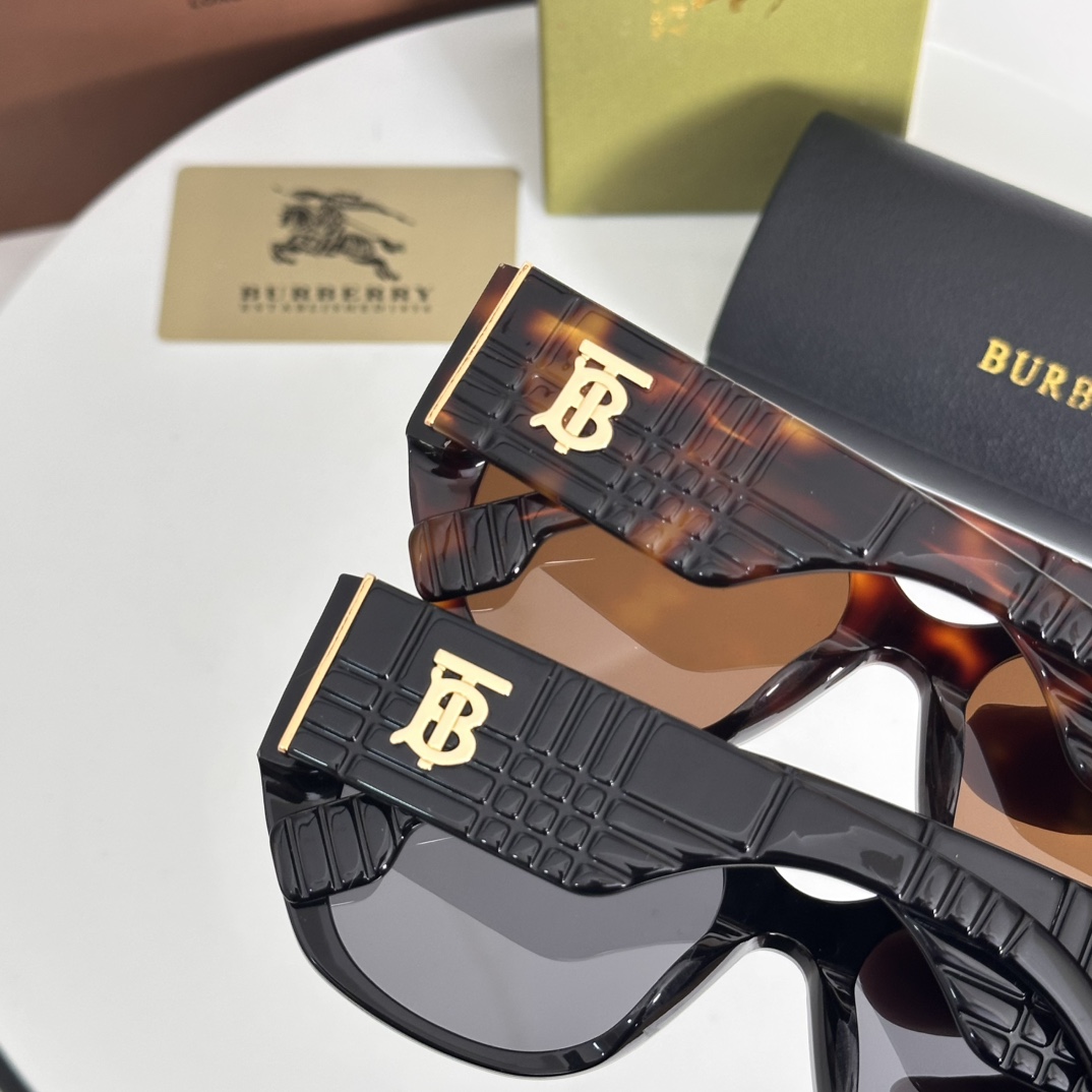  ‼️ 细节图 BURBERR*⭐️⭐️⭐️MODEL：BE6020⭐️⭐️⭐️SIZE：54口19-1