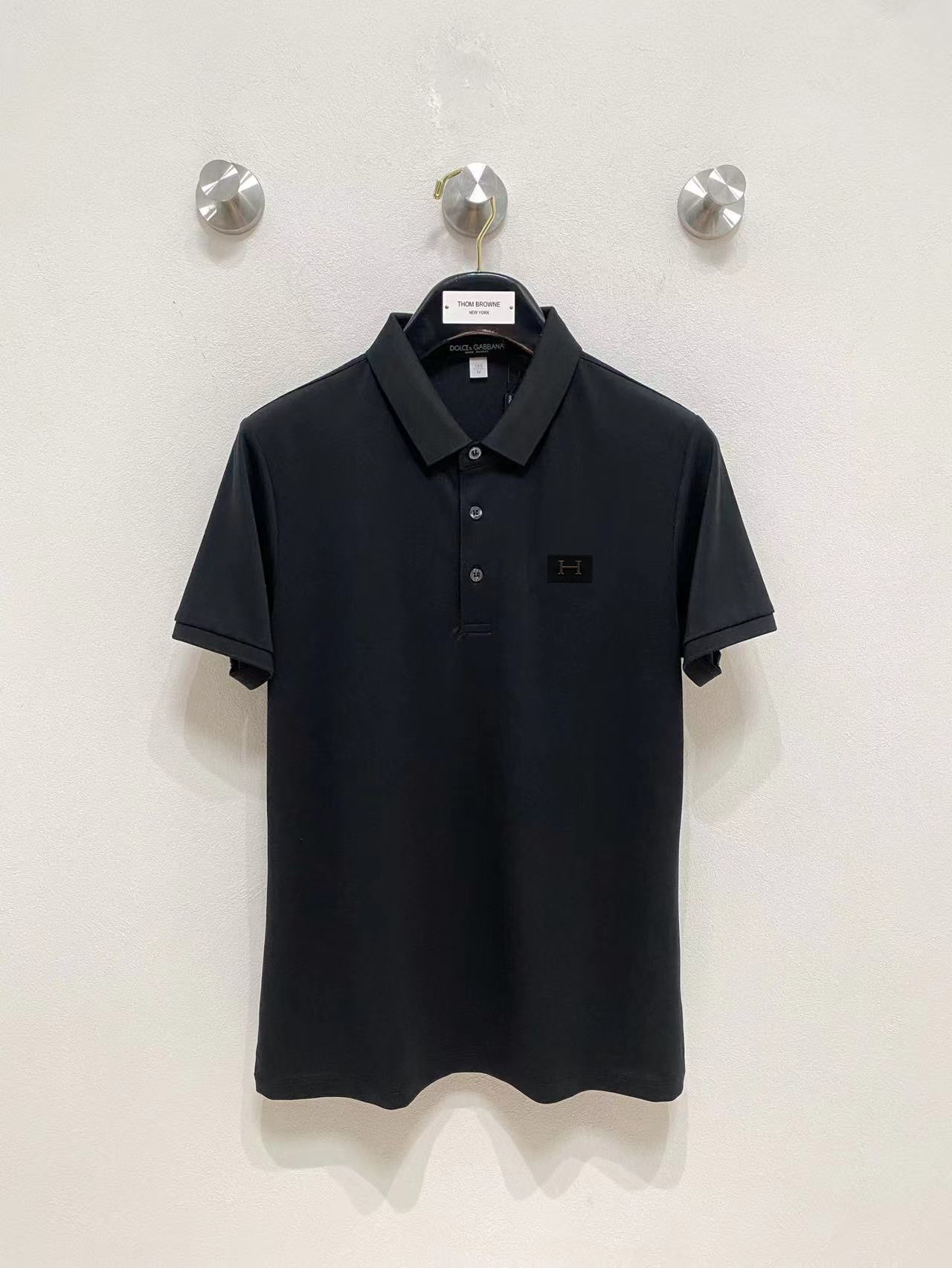 Hermès 品牌【HERMES 爱马仕】2025夏季新款翻领 全球 男装 简约