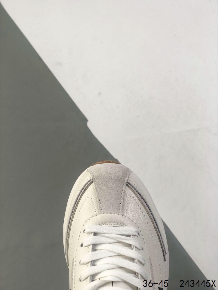 Descente CHRON Women's Retro Sneakers - Comfortable, Breathable Leather Shoes 9 i1746458226 8955 7