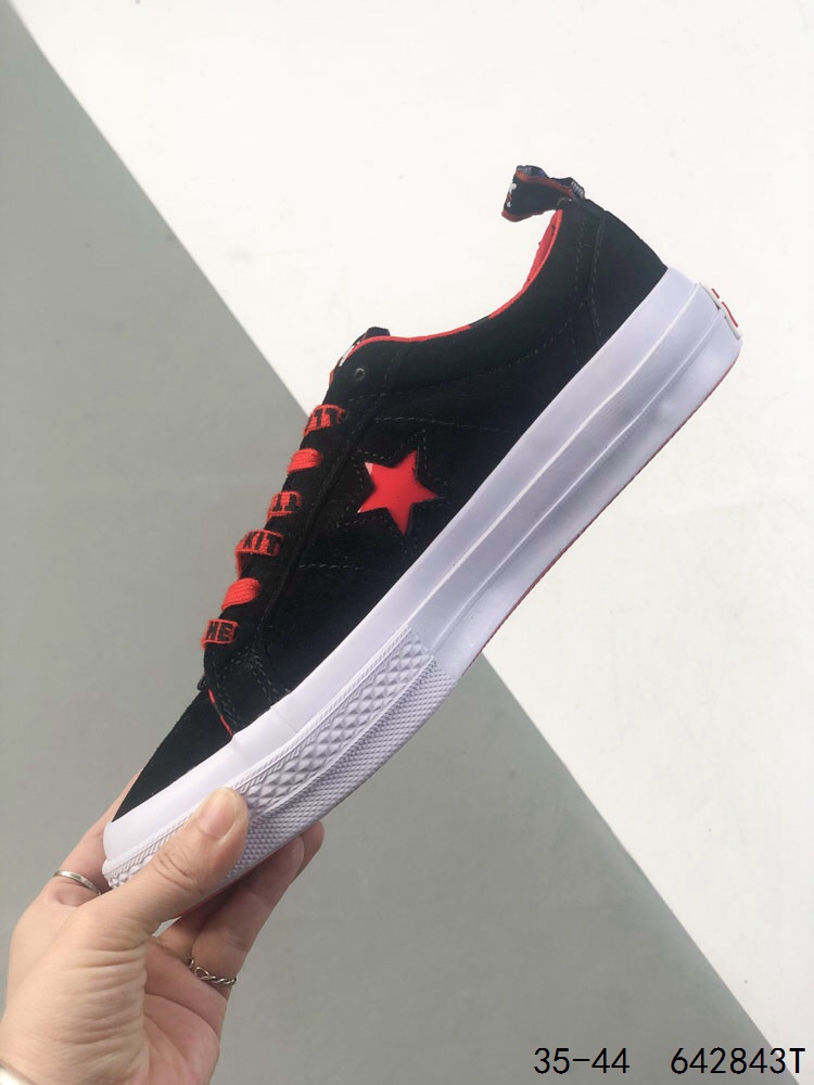 Converse One Star x Hello Kitty Low Top Sneakers - Classic Style and Comfort 4 i1746459165 8958 2