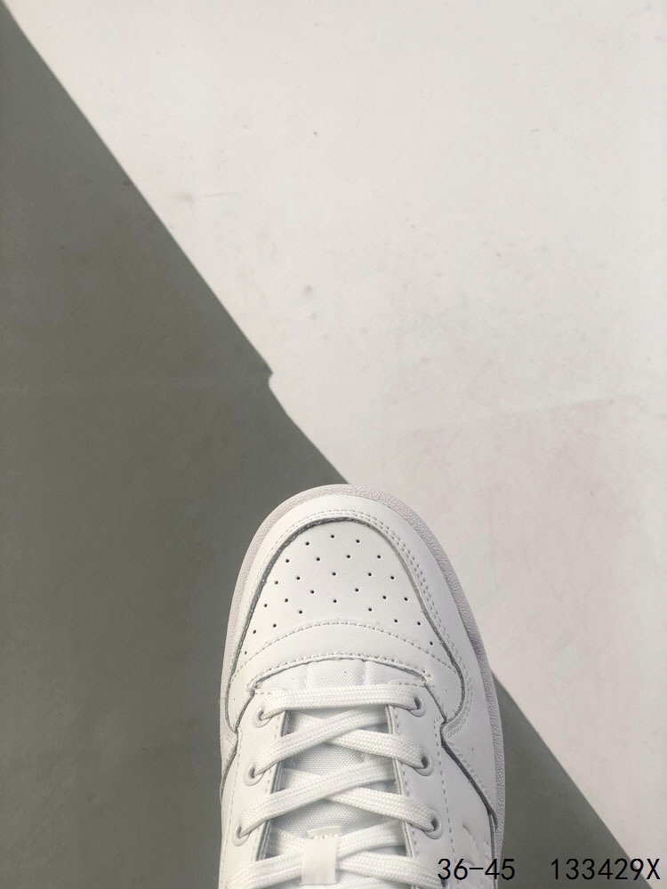Adidas Forum 84 Low: Retro-Inspired Casual Sneakers - Timeless Design 9 i1746461337 7472 7