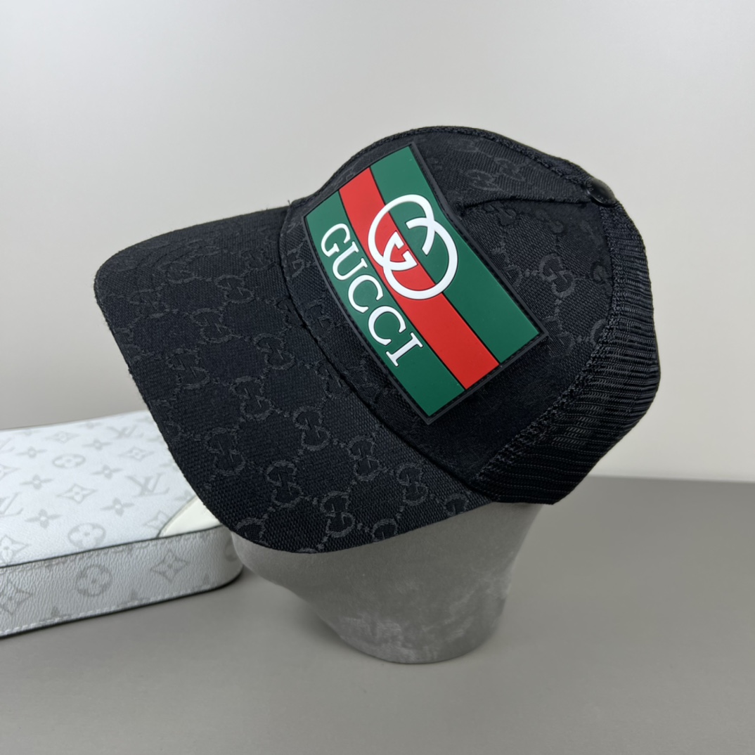 NO:229754,Guqi.com hat GUCCI official website baseball hat, the original single is very popular, the craftsmanship is very exquisite, high-end, atmospheric and up-class!  Low-key luxury, easy to carry!  Run volume!  Hat Straw Hat Fisherman Hat Baseball Hat, Hats, Gucci, espadrilles, hats19860909古奇网帽GUCCI官网棒球帽,原单品质火爆来袭 工艺非常精美 高档大气上档次！低调奢华,方便携带！跑量！帽子草帽渔夫帽棒球帽,帽子,gucci,espadrilles,hats,hat