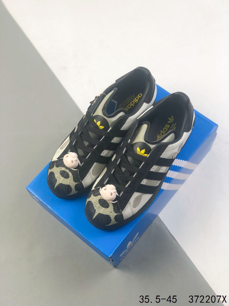 Adidas Superstar Classic Casual Sneakers - Limited Edition Design 25 i1746463117 9060 1