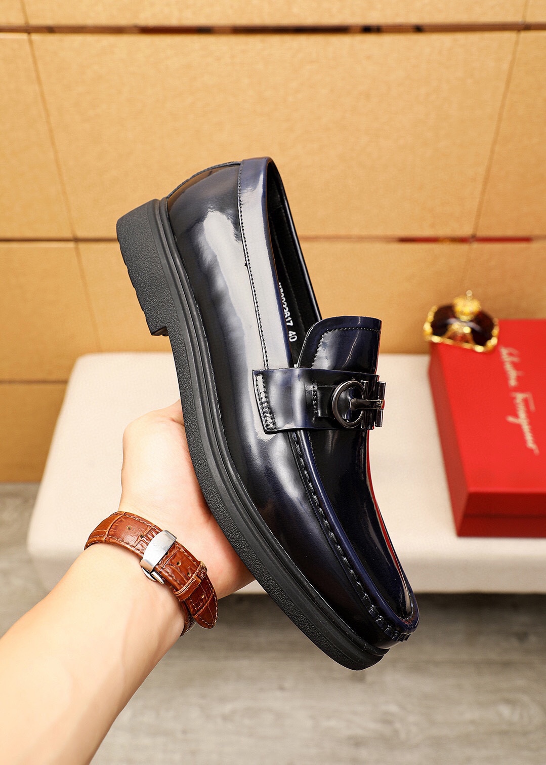 Salvatore Ferragamo Men's Leather Loafers with Metal Buckle, Black 7 i1746492853 5895 5
